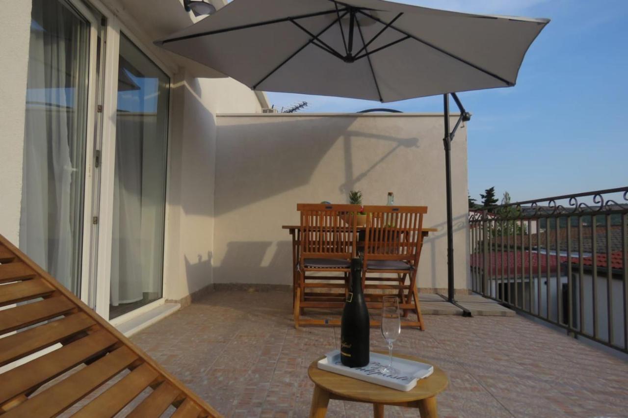 Solis Adriaticum Apartments Jasenice  Exterior photo